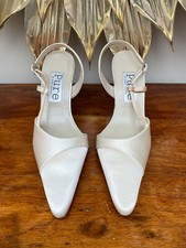 Pure by Diane Hassall 'Lewis' wedding shoe. UK3/36