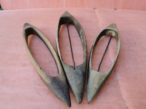 OLD WOODEN PRIMITIVE HAND MADE WOODEN PARTS OF WEAVING LOOM THREAD POOL - Picture 13 of 21