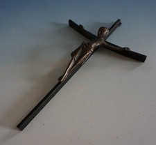 Brąz Chrystus Jezus na krzyżu krucyfiks żelazo dzieło artysty lata 70. (E23-020)