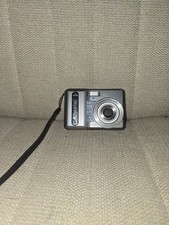 Polaroid i533 Digital Camera 5MP 12x Zoom 2.5  LCD Pocket Size read 