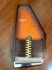 Autoharp Classic Oscar Schmidt and Seiko Chromatic Tuner