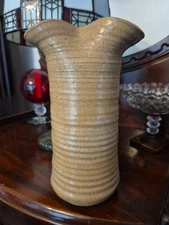 Vintage Greenbrier Resort Hotel Esther Wilson Signed Hand Spun Art Pottery Vase