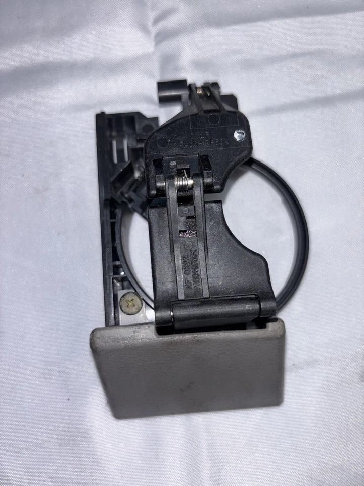 Portavasos Nissan 350Z OEM 03-05 Foto 3 de 4