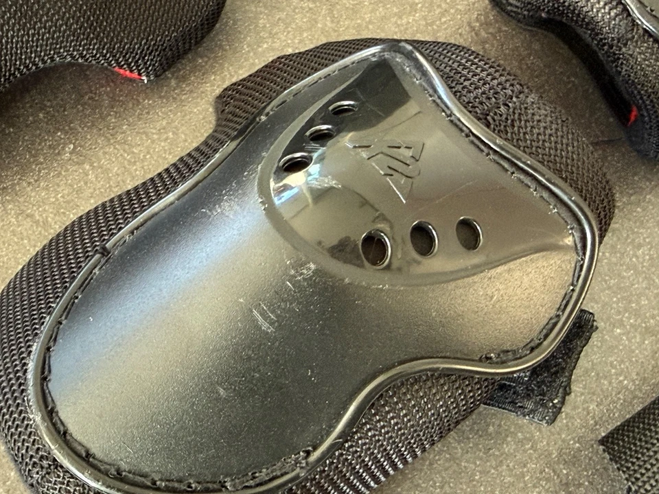 SCHONER K2 JR Junior schwarz - wie neu - siehe Fotos - Bild 3 von 4