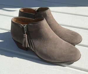 vionic serena greige