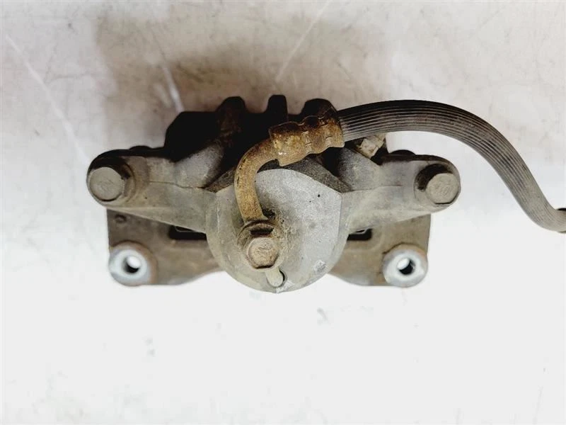 Pinza de freno izquierda conductor trasero Subaru Baja 2003 2004 2005 2006 Foto 4 de 4