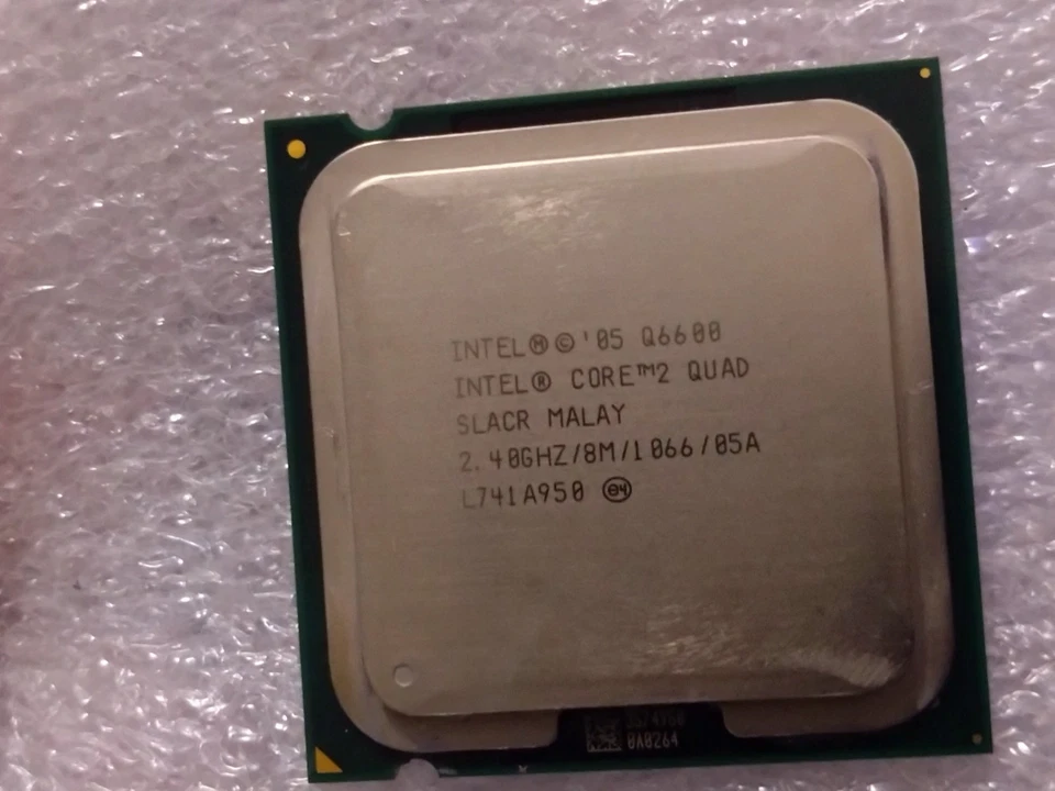 Intel Core 2 Quad Q6600 - 2,4 GHz 4 (Q6600) Prozessor - Bild 2 von 4