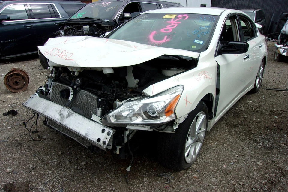 Interruptor de encendido usado se adapta a: Nissan Altima AT CVT 2013 pulsador interruptor grado A Foto 2 de 4