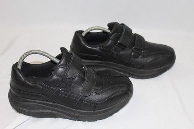 Gdefy Men's Gravity Defyer Size 9 Comfort Fit Black Walking Shoes