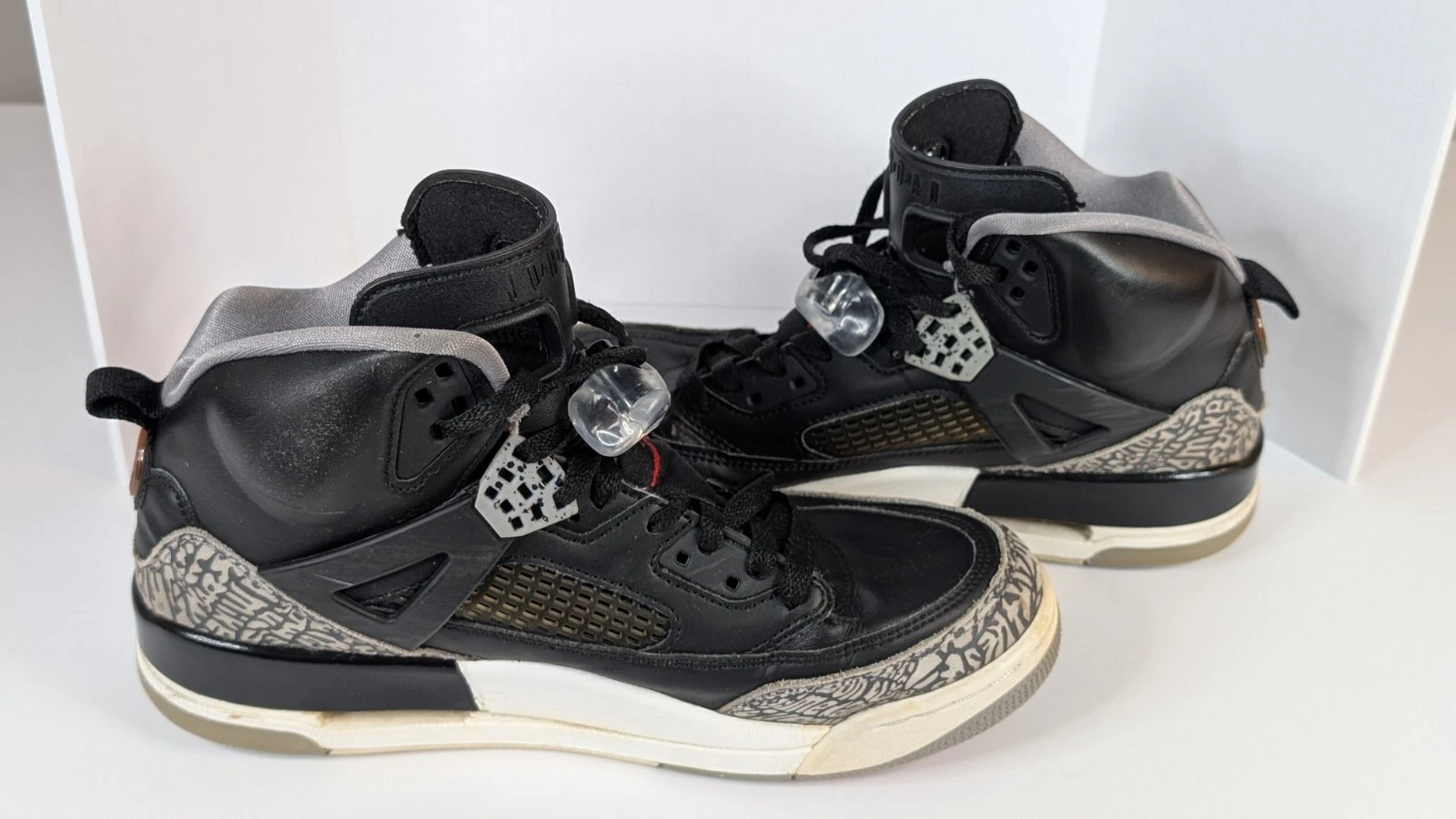 Nike Jordan Spizike "Black Cement" Uomo 8.5 Varsity Rosso Bianco Grigio 315371 034 S2