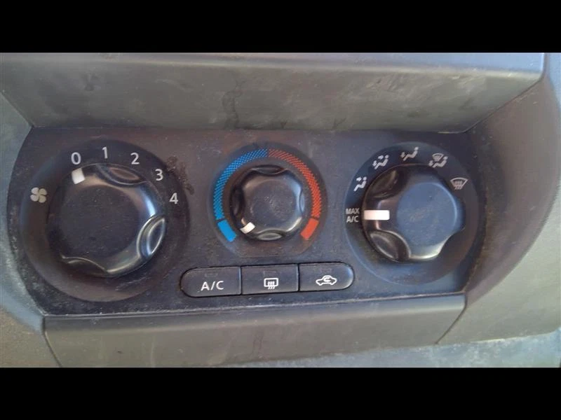 Used Rear Left Door Vent Glass Rear fits: 2007 Nissan Xterra 4.0L privacy tint R - Image 4 of 4