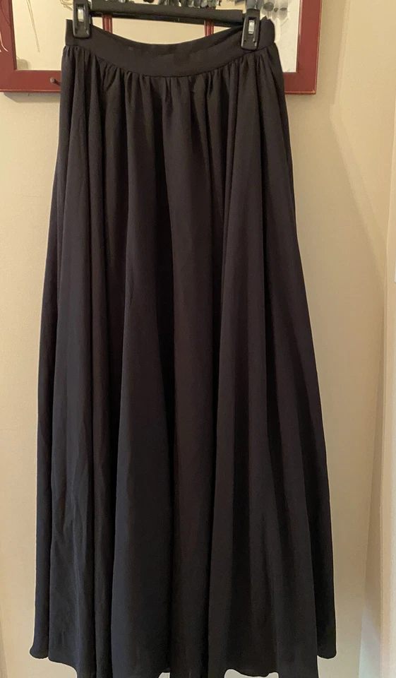 Maxi Falda Formal Fame & Partners Mujer Negra En Capas Talla 6 ¡Dramática! Foto 3 de 4