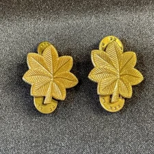 AAFES Oak Leaf Uniform Rank Pins Set of 2