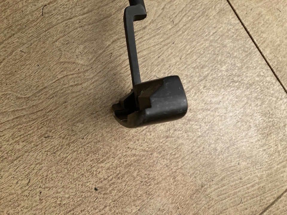 RH 34” Boccieri Heavy Putter C2-DF Blade Putter Steel Shaft Right Handed - Image 3 of 4