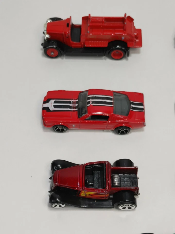 Days Gone by Lledo Fire Truck & Hot Wheels Lot  - Image 4 of 4