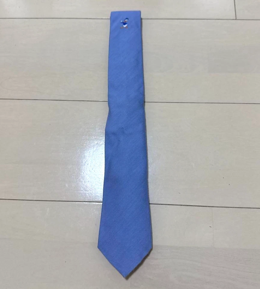 GUCCI X Corbata de Seda Pato Donald Disney Azul Claro Logo de Abeja Bordada Hecha en Italia Foto 2 de 4