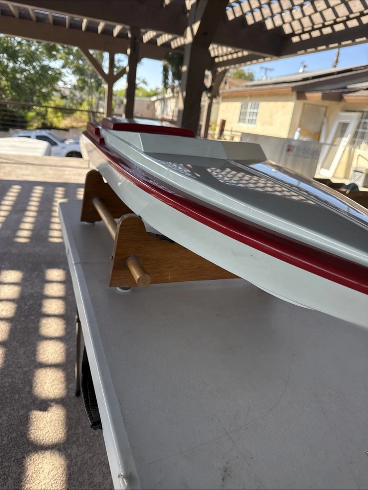 Vintage 46 " Prather, Dumas Deep V Cigarette RC Boat Clean - Image 2 of 4