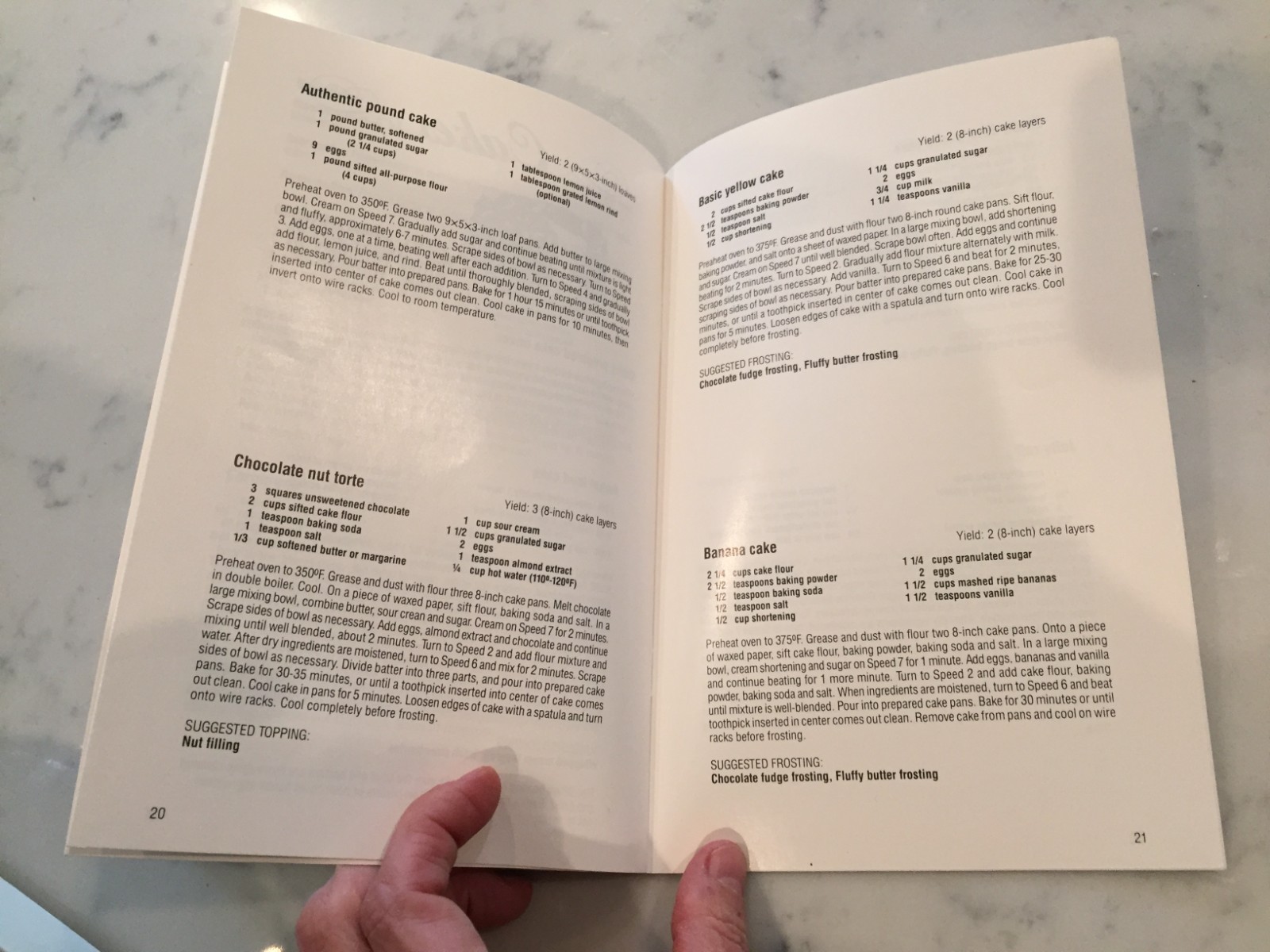 SUNBEAM Vintage DELUXE MIXMASTER MIXER Tested With BOWLS and ATTACHMENTS & LIGHT