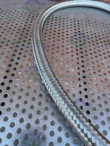 Unbranded Stainless Steel Braided Hose 63" w/ Threaded to 1" Sanitary Fitting - Picture 7 of 10