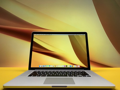 Apple MacBook Pro 15" 16GB i7 3.4Ghz - Retina 2TB SSD Monterey - SEQUOIA - Picture 5 of 17