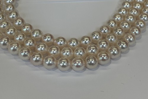 Akoya Pearls 3 Strands 8mm X 7.5mm. Great Luster Round and no visible Flaws. - Picture 5 of 12