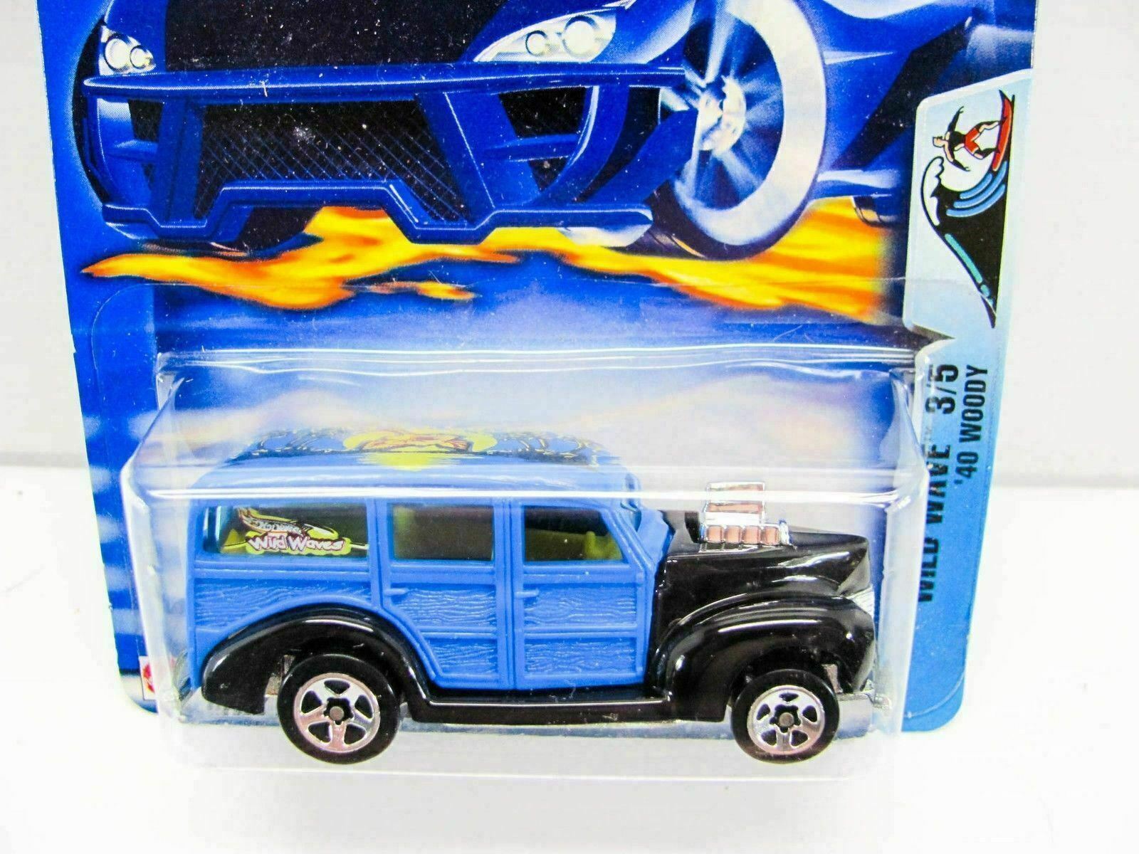 1 NEW Hot Wheels Die Cast Collectible Car - 1940 Woody - 2003