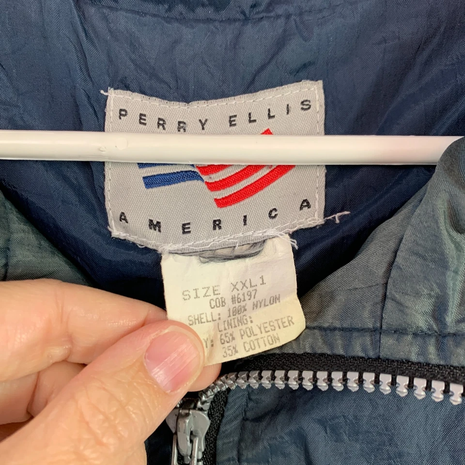 Vintage 90s Perry Ellis America Red White Blue Thrashed Windbreaker Jacket XXL - Image 4 of 4