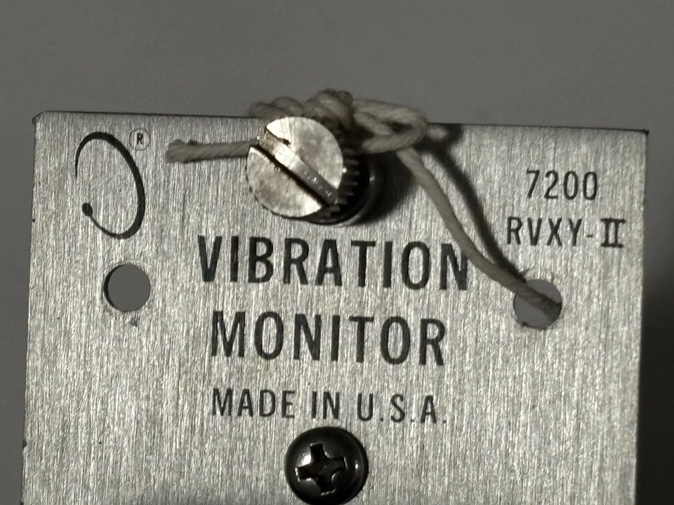 Bently Nevada Vibration Monitor RVXYII / 7200 Series / 72870-01 - Image 2 of 4