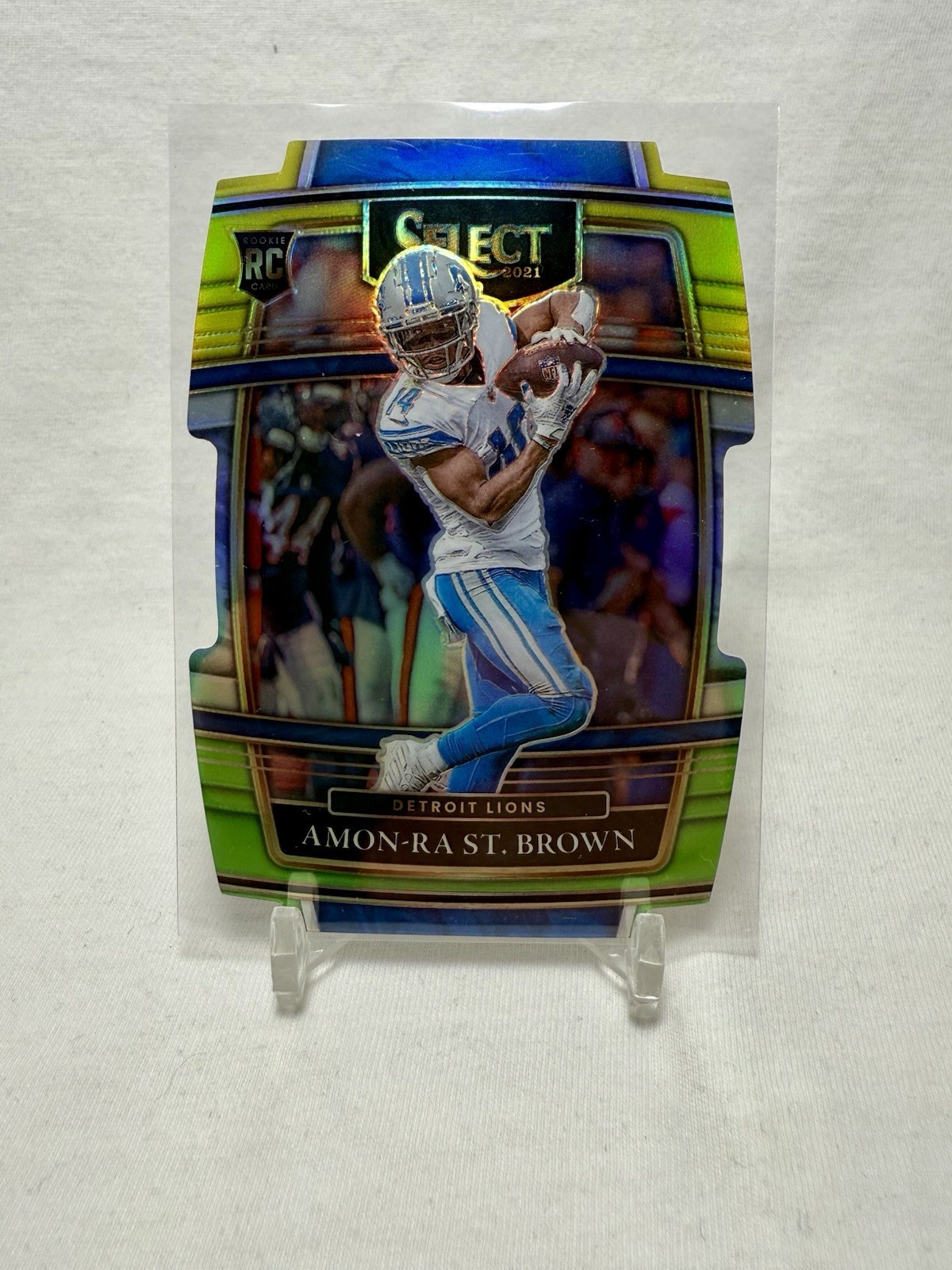 2021 Select Amon-Ra St. Brown Rookie Die-Cut Yellow & Green Card #73 SP Lions