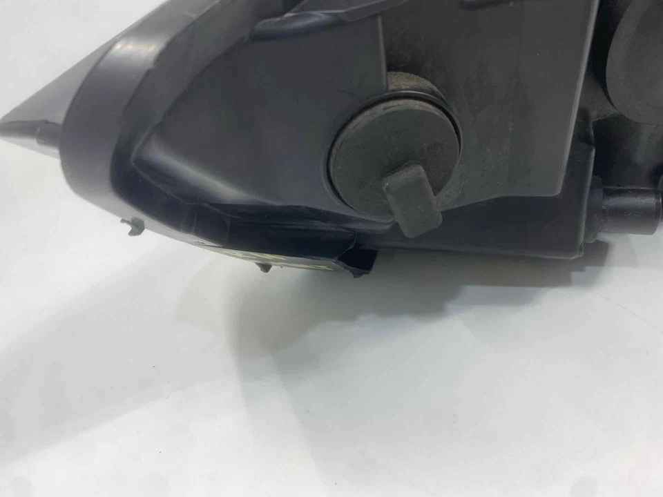 Used Right Headlight Assembly fits: 2012 Audi A6 xenon HID LED running lamps sel - Image 3 of 4