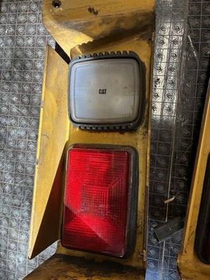 cat 299D2 Rear Light assemblies Cat 611-8341 487-1739 512-3963 512
