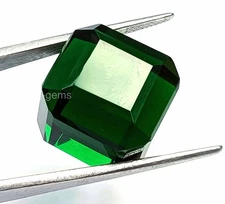 IGL Certified 57.85 Carat Natural Amazing Green Emerald Cube Loose Gemstone DS25