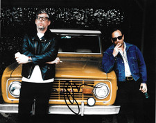 * PATRICK CARNEY * signed 8x10 photo * THE BLACK KEYS * COA *