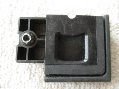 Retrotec Female Corner Block Bottom Left/Top Right AL272, for Blower Door System