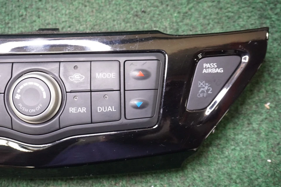 Nissan Pathfinder S 2013 2014 2015 2016 2017 control de aire acondicionado OEM 275003KA2A Foto 3 de 4