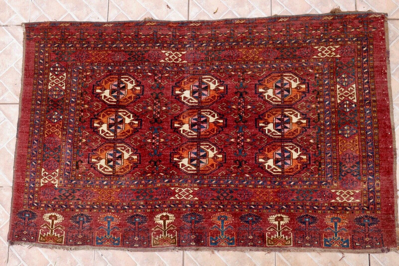 An antiguo arabatchi turcomano (Ersari) Chuval