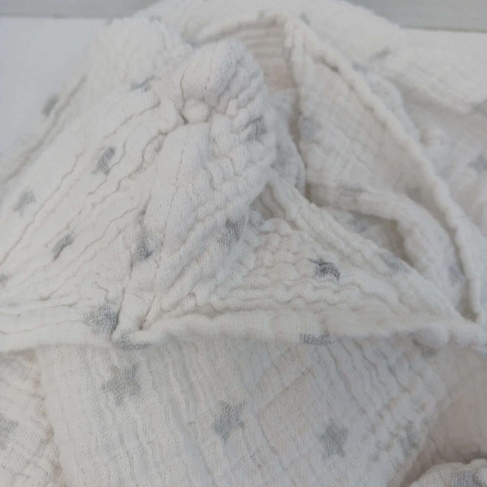 Funda Almohadilla Cambiadora aden + anais Essentials, 100% Algodón Muselina Suave Gris Estrellas Foto 3 de 4