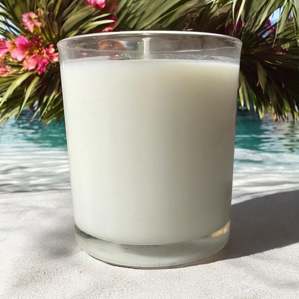 Customizable 10oz Soy Wax Candle, Choice of Color & Scents - Image 2 of 4