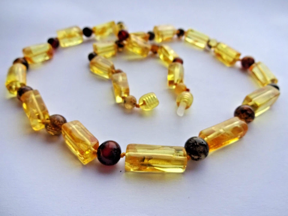 Colar de âmbar genuíno do Báltico.  - Imagem 3 de 4