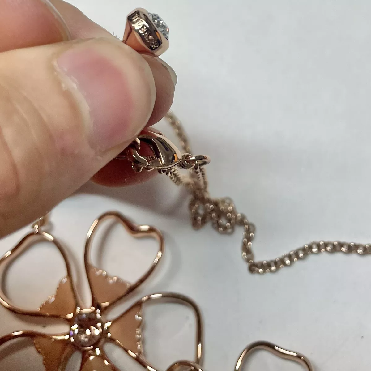 Ted baker shop flower necklace