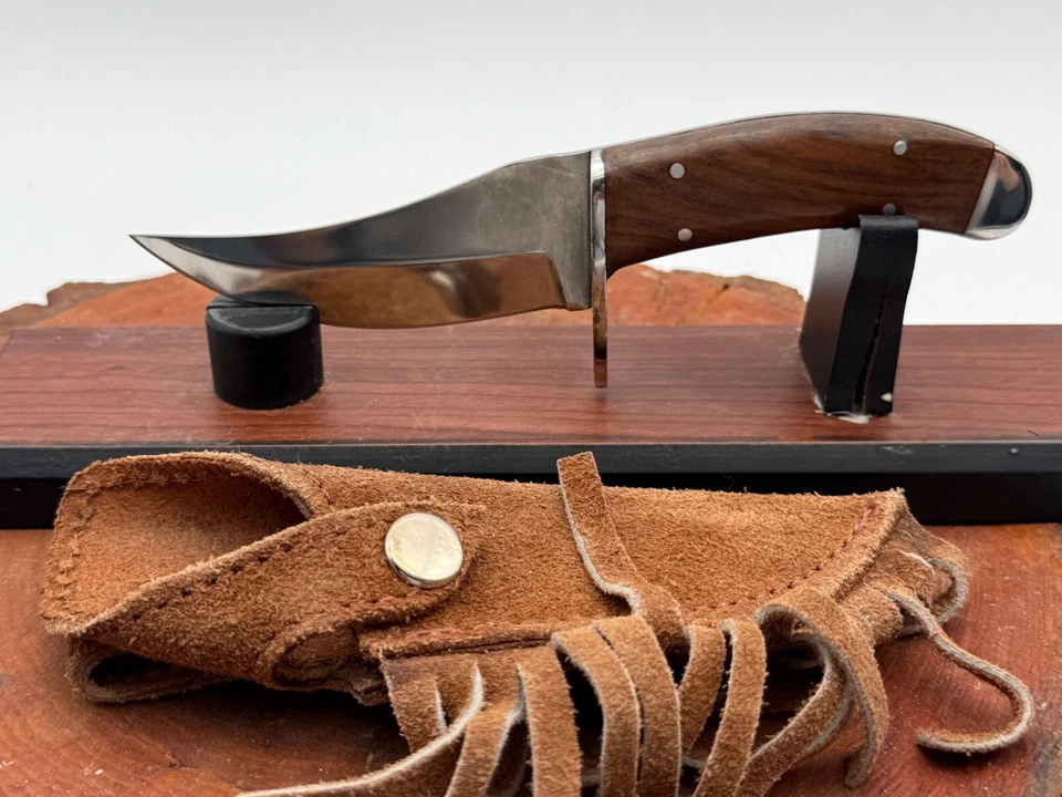 Cuchillo de borde de arrastre vintage hecho a mano por Rose EE. UU. personalizado con mango de madera--792,25 Foto 2 de 4