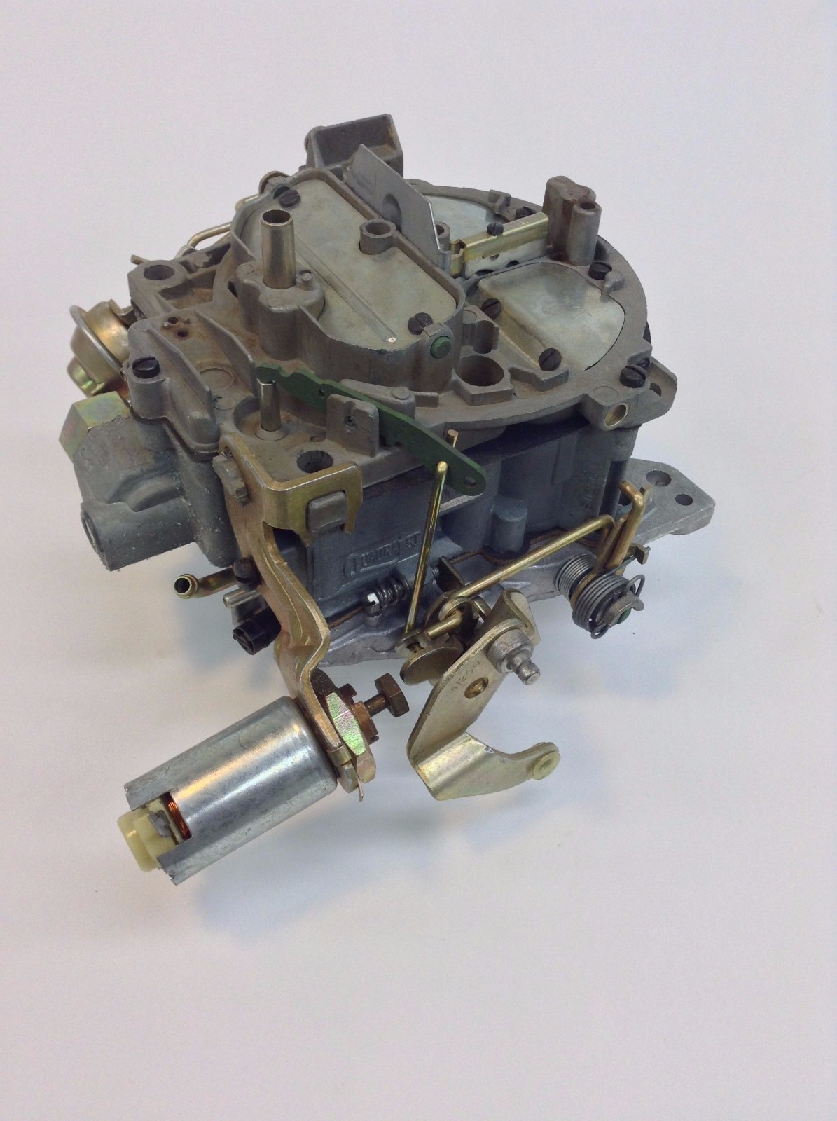 NOS CARTER QUADRAJET CARBURETOR 9040S 1974 CHEVY CAR TRUCK 454 ENGINE