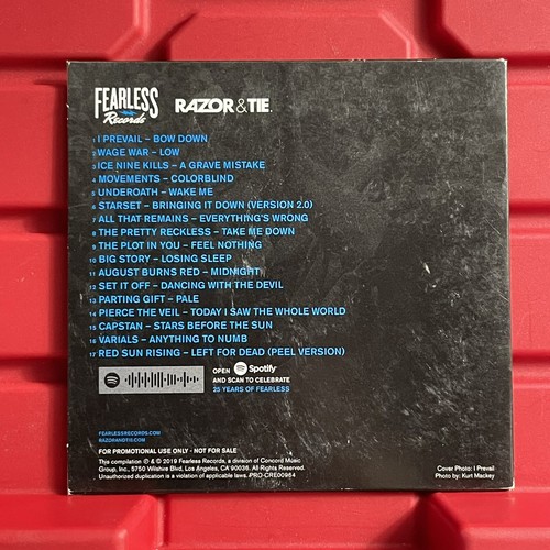 Fearless Records Razor And Tie Sampler CD Spring Edition Pre Owned 2019 - Picture 2 of 3