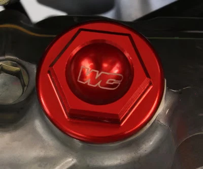 Works Connection 油填充塞 - 红色摩托车全地形车/UTV越野自行车 24-070 — 第 3/4 张图片