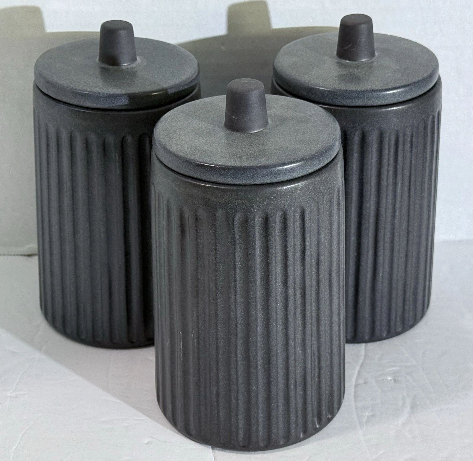 SET OF 3 HEARTH & HAND WITH MAGNOLIA BATH STORAGE CANISTER W/ LIDS
Opens in a new window or tab