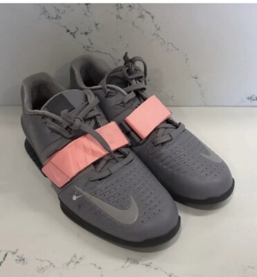 RARE Nike Romaleos XD weight lifting Atmosphere Grey Pink Tint