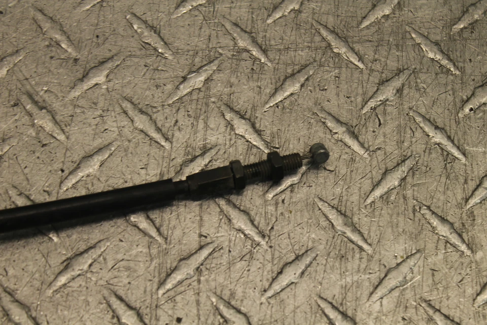 2002 SUZUKI HAYABUSA GSX1300R LINHA DE CABO ESTRANGULADOR - Imagem 2 de 4