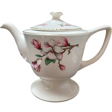 Homer Laughlin Dogwood Liberty Teapot & Lid 5 Cup