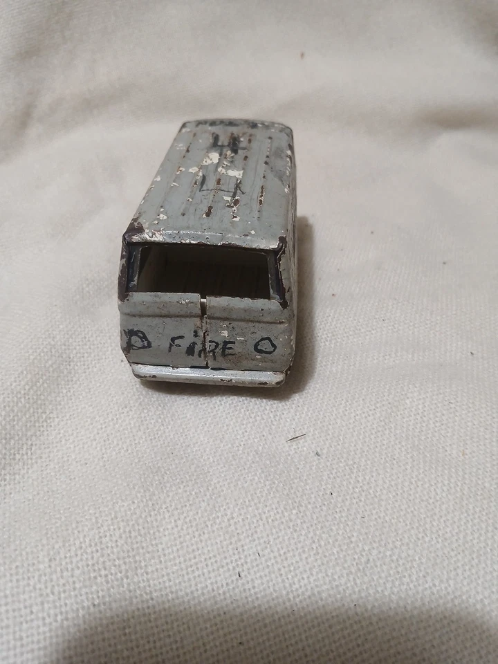 Furgoneta Tonka Fire Squad de colección 4,5" Foto 4 de 4