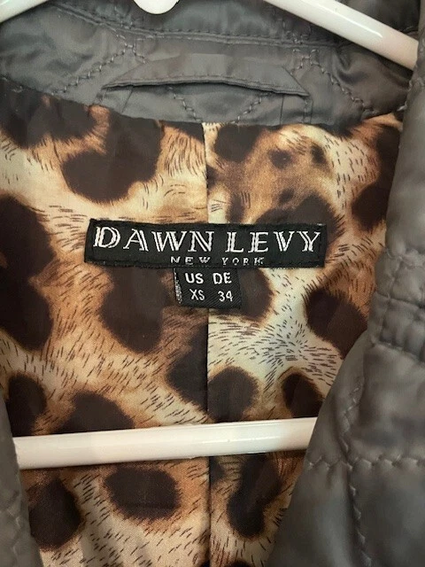 Abrigo de invierno acolchado gris grafito XS Dawn Levy con cinturón Foto 2 de 4